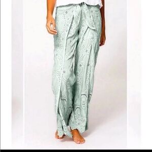NWT Young Fabulous & Broke eyelet open pants Small Perfect spring/summer pants 
